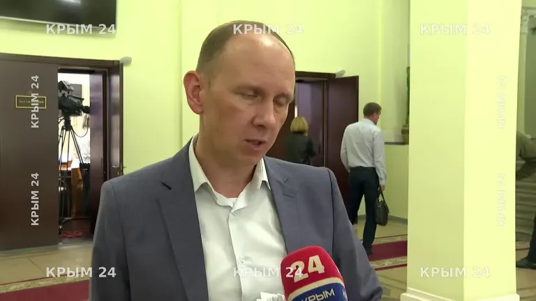 В Крыму запустили все котельные и настраивают отопление в домах