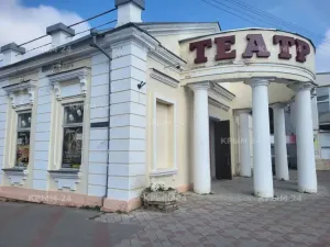 Театр «Парадокс» в Феодосии обустраивает новое здание